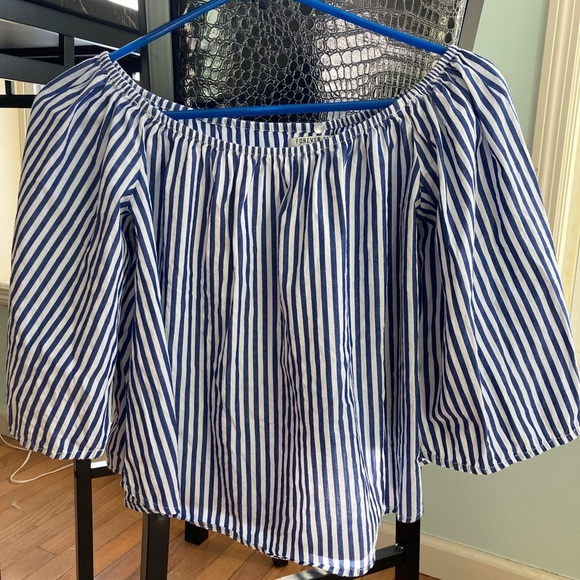 Forever 21 Tops - Forever 21 striped off the shoulder top
